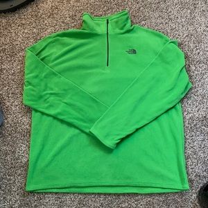 Men’s 1/4 zip North Face Sweater
